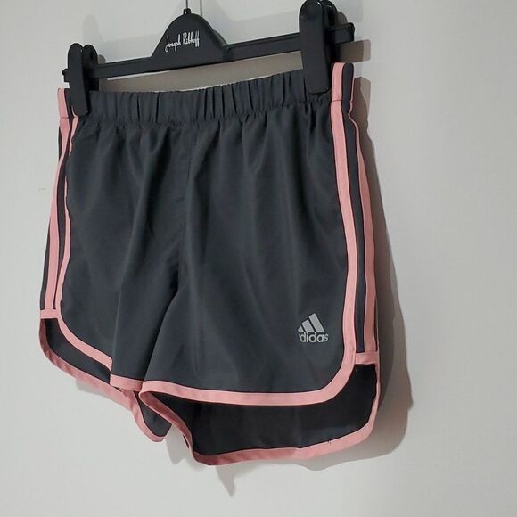 𝅺adidas small grey and pink S3" aeroready athletic running shirts - Picture 2 of 7